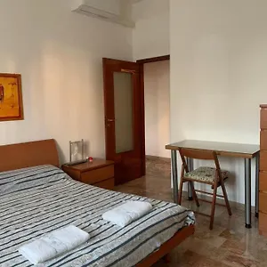 Comfortable Suitable 1-2 Pax Bologna